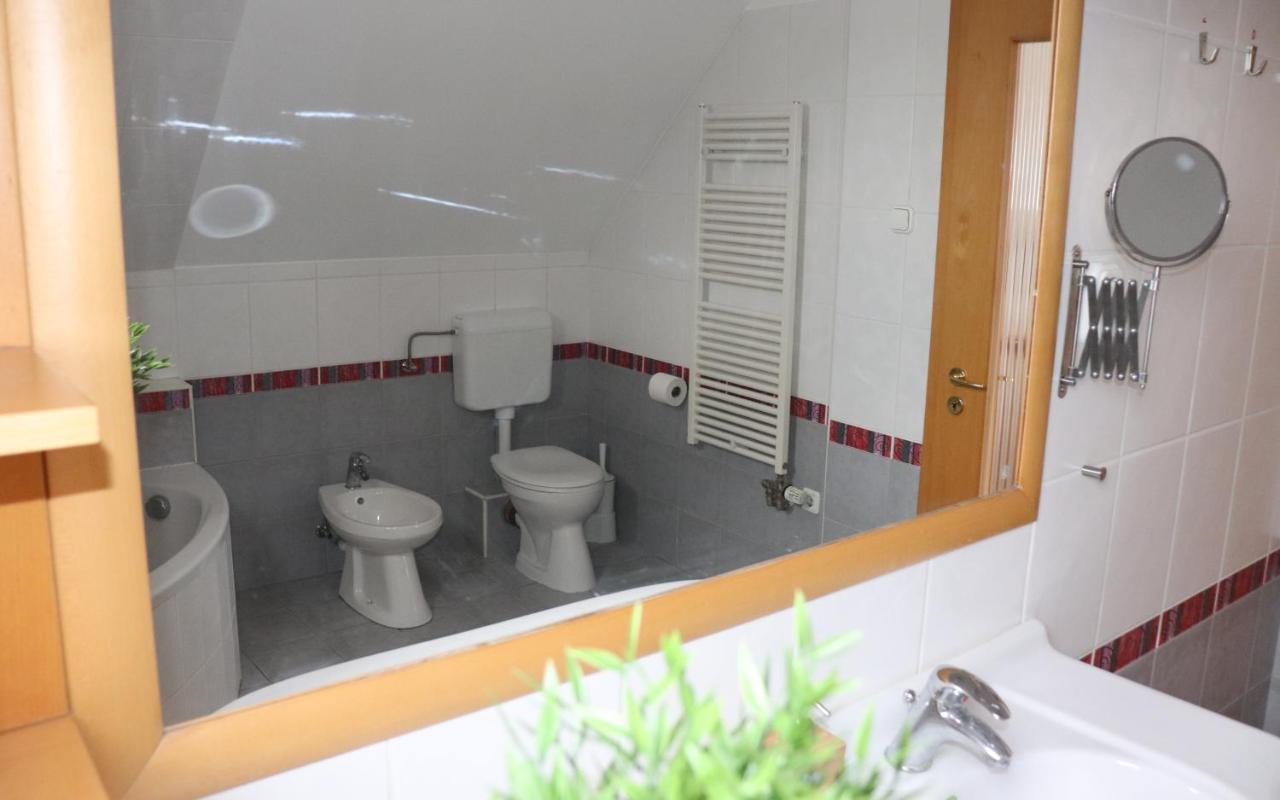 B6 Apartman Veszprém Exterior photo